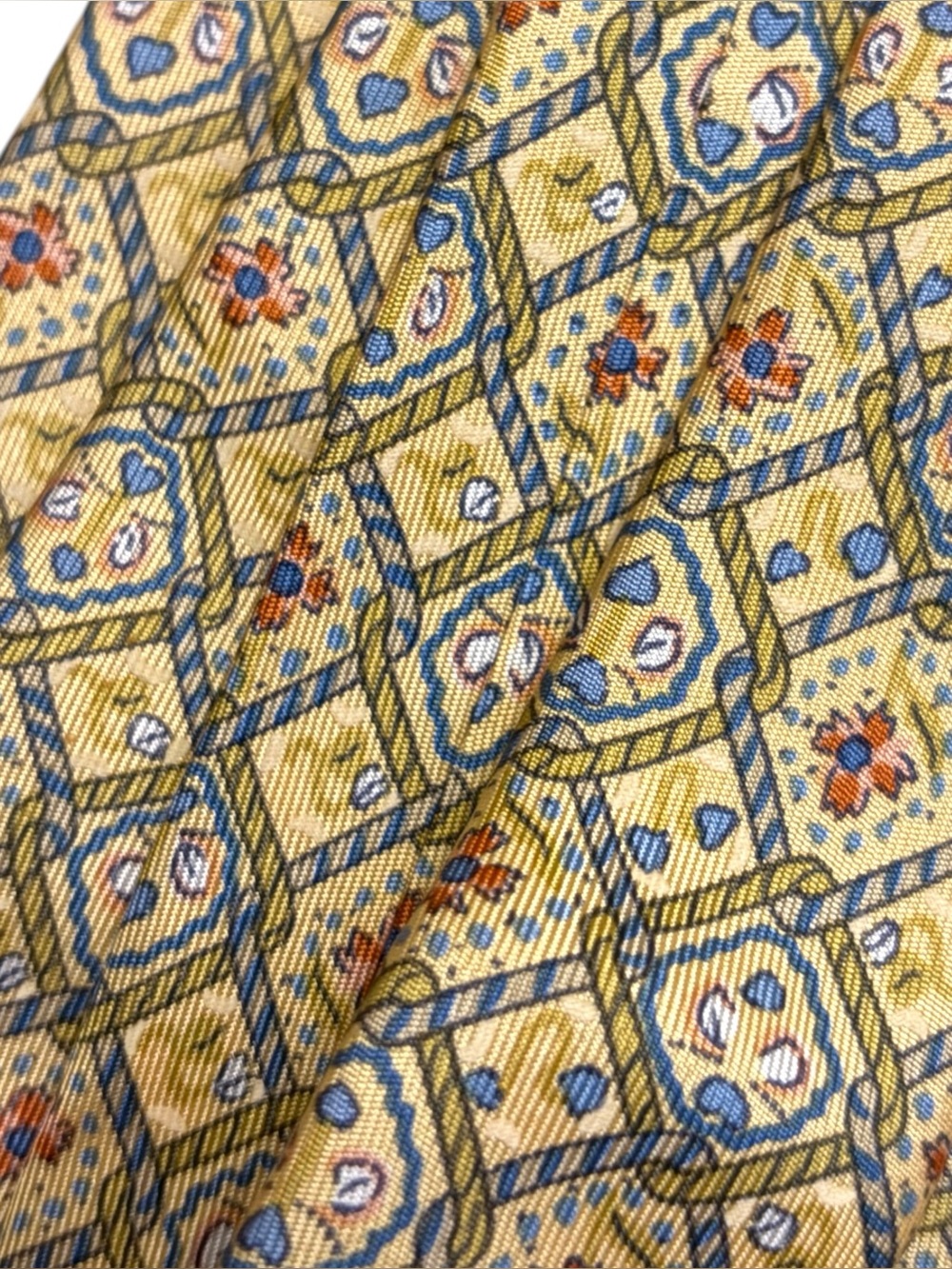 HERMÈS silk tie